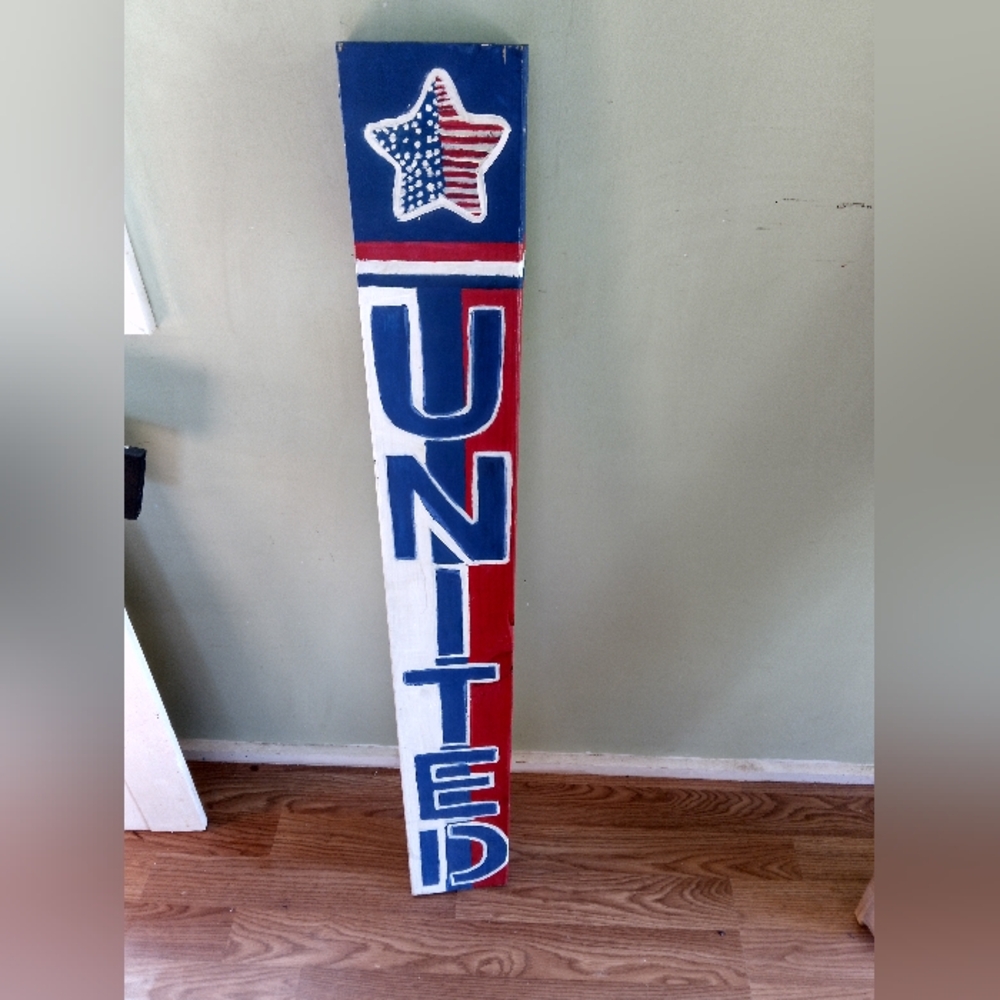 Double sided porch leaner sign